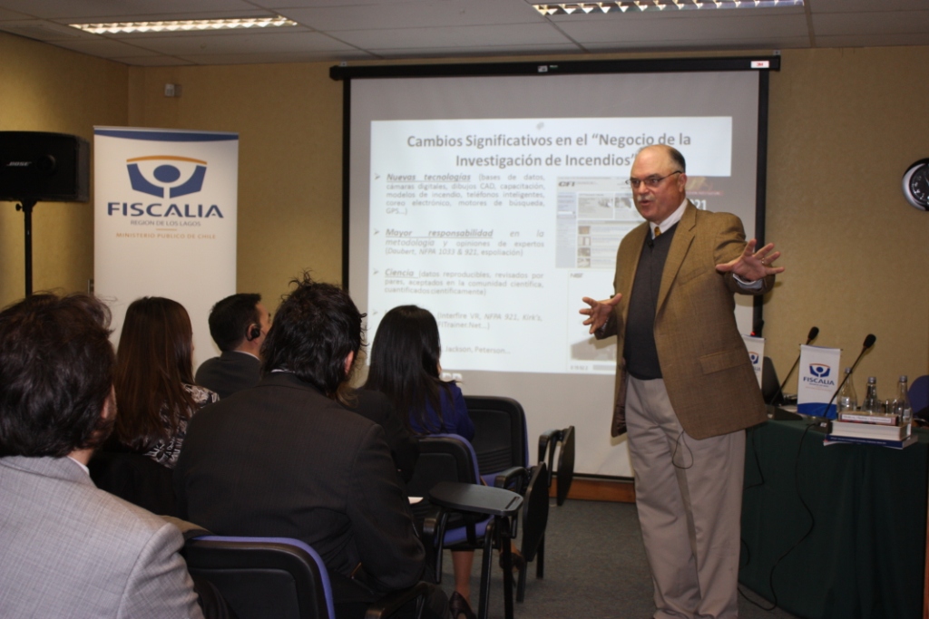 Joe Toscano teaching in Chile